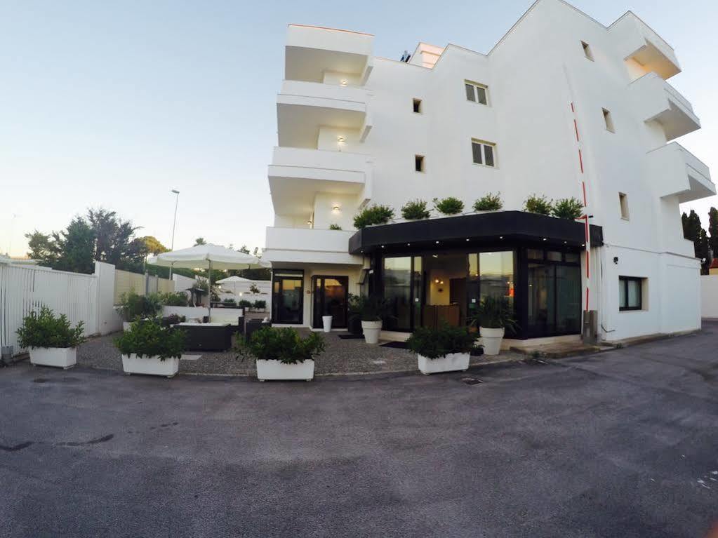 Hotel Riviera Bari Zewnętrze zdjęcie